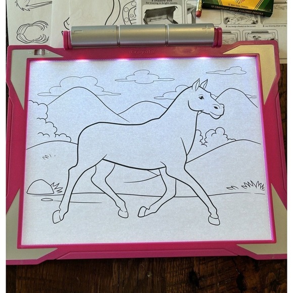 Crayola Light Up Tracing Pad Pink, Drawing Pads for Kids Art Creative Education - Picture 10 of 10